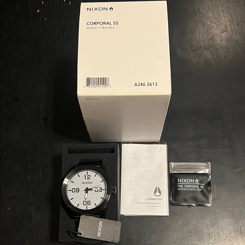NIXON CORPORAL SS BLACK CRACKLE WATCH NWT